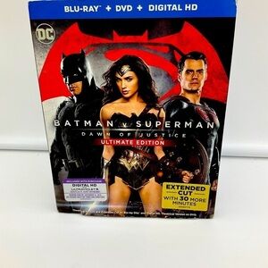 Batman versus Superman Dawn of Justice Ultimate Edition on Blu-ray & DVD 3 Discs